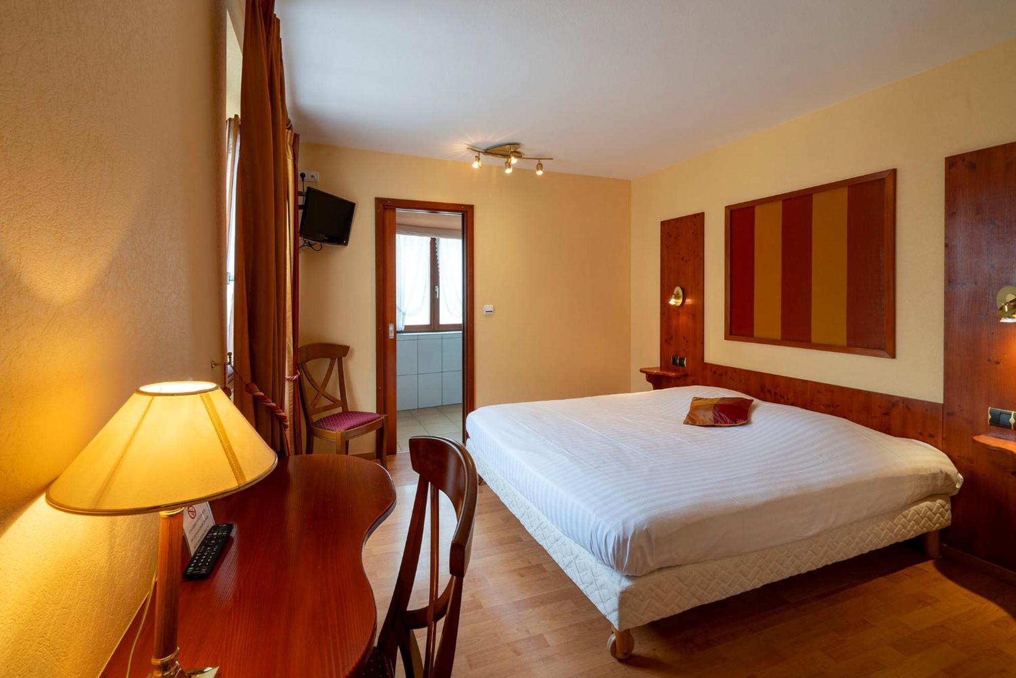 Hotel A La Vignette - Colmar-Nord Saint-Hippolyte  Εξωτερικό φωτογραφία